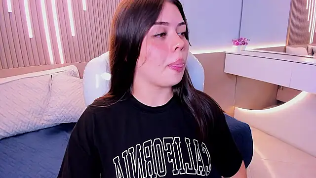 Sexy_paradise18_ 现场XXX聊天