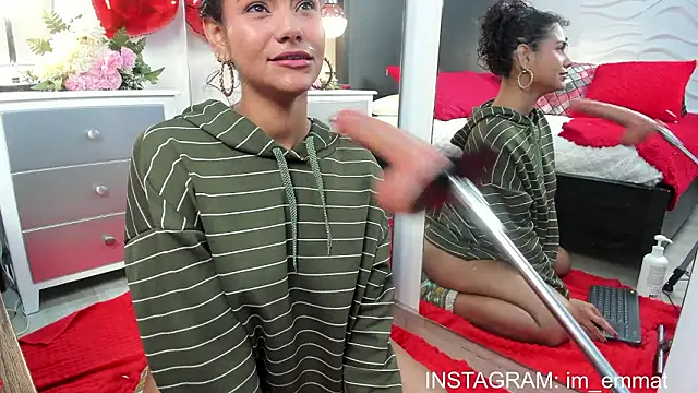 XXX chat uživo modela im_emma_