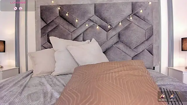 TahliaMoreau – Naživo XXX chat