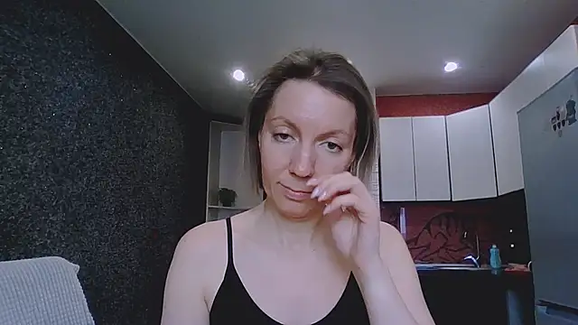 Amanda_Luxe: απευθείας συνομιλία ΧΧΧ