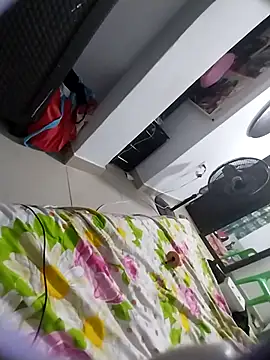 paeve Adlı Modelin Canlı XXX Sohbeti