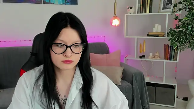 دردشة RoseTurner الجنسية المباشرة