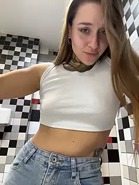 Czat XXX na żywo – KishaMur