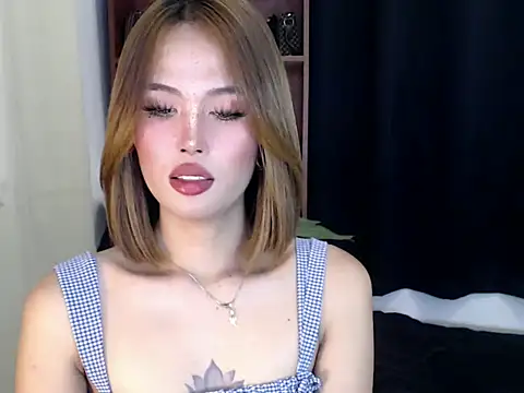 Chat XXX en directo de Lara_Salvatore