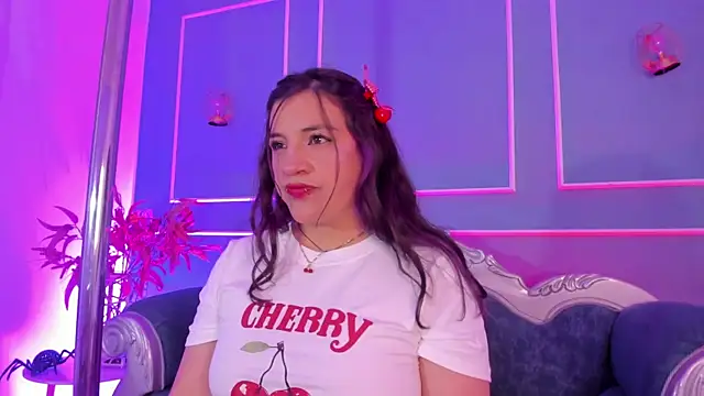 TaraTaylorr: απευθείας συνομιλία ΧΧΧ