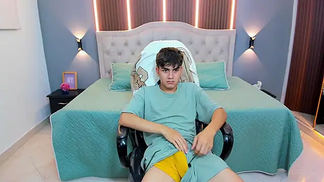 Tommy18__ Chat XXX live