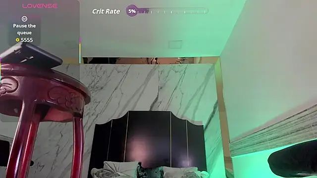 Adonis_hot Webcam show