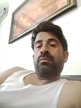 XxX_KING30 élő XXX-chatje