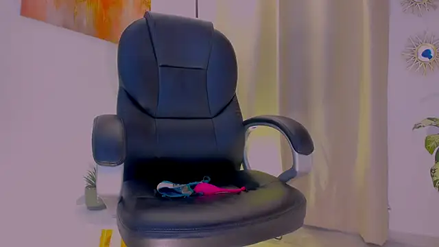 MariamRivera_: απευθείας συνομιλία ΧΧΧ