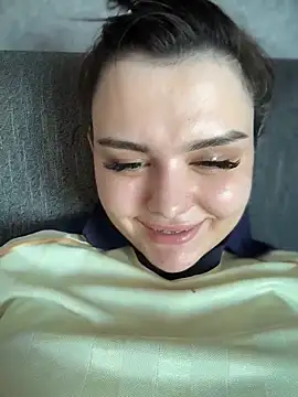 แชท XXX สดของ NikaMur