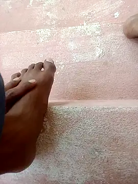 RoughkingsのライブXXXチャット