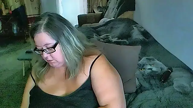 XXX chat uživo modela sex2