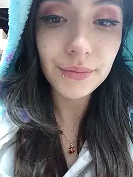 Karito-28のライブXXX  チャット