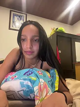 Eve_Ritz Chat XXX in diretta