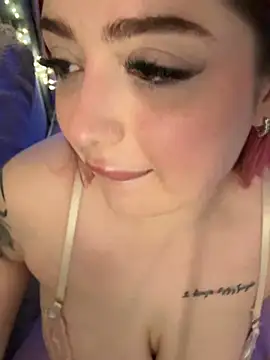 KellyMoors Live XXX Chat