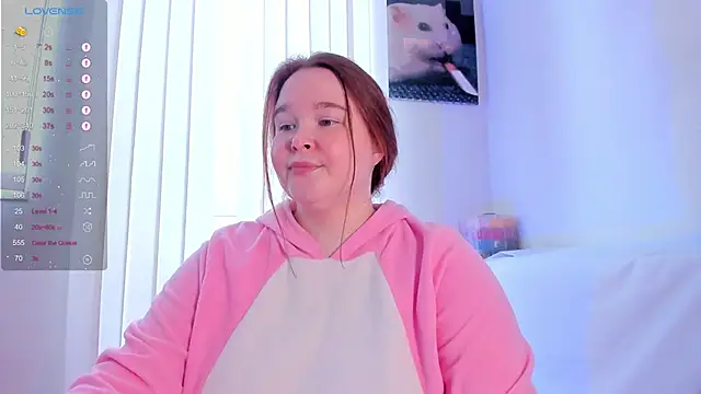 DebbieWoood: онлайн-секс-чат