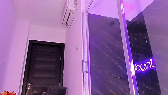 realhotfallingdevil: онлайн-секс-чат