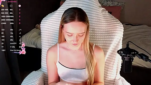 แชท XXX สดของ HollisBeckett