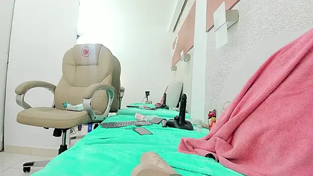 Chatroom XXX en direct de allice_green