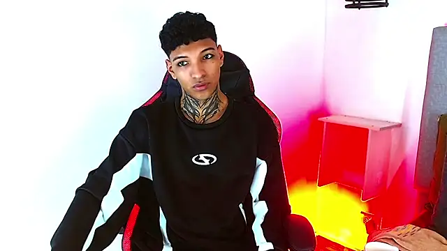 Rick_Wade Live XXX-chat