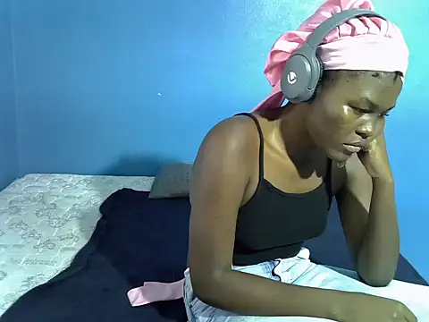 VirginPrincess06 লাইভ XXX চ্যাট