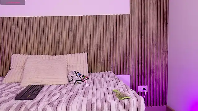 ZoeAniston 现场XXX聊天