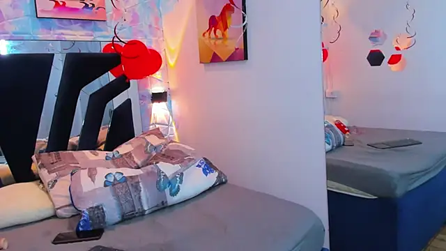 Chat +18 de katherin__19 ao vivo