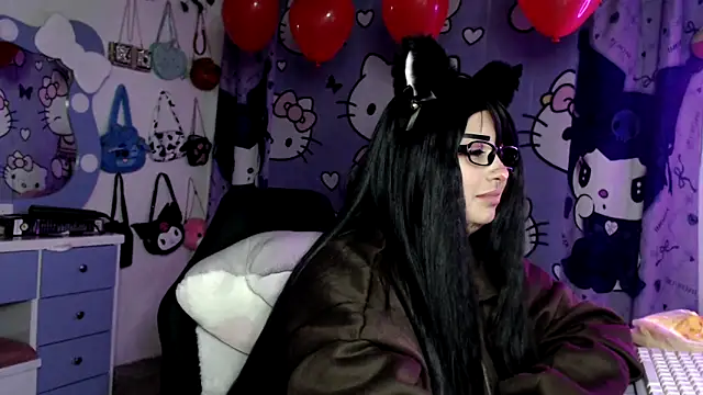 lussyevans24: онлайн-секс-чат