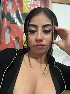 แชท XXX สดของ SCARLETT_INK_