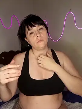 soymiasexy1: онлайн-секс-чат