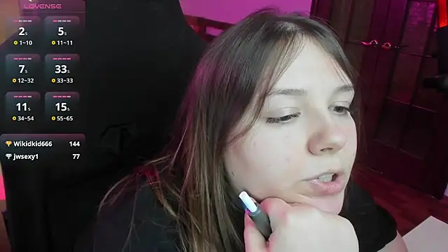 XNirvanaX Adlı Modelin Canlı XXX Sohbeti