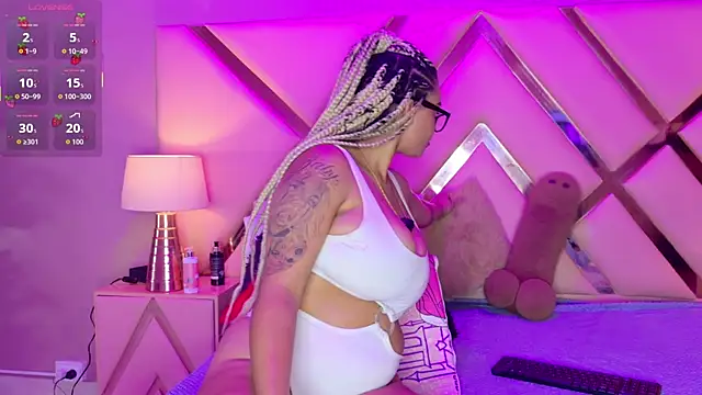 MalaikaBrown 现场XXX聊天