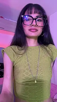 _Lucycherry Adlı Modelin Canlı XXX Sohbeti