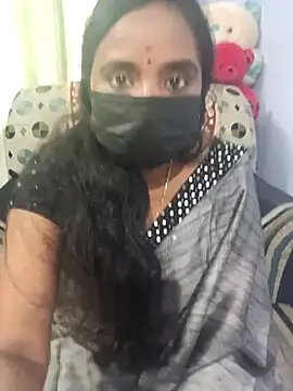 Tinarosy13n Webbikameraesitys