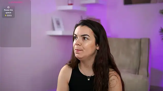 Živý XXX chat PeachyyFantasy