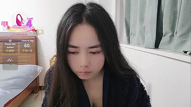 Lucy-xixi Show Webcam