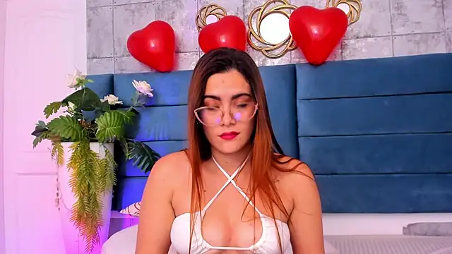 SaraAlvarezx Live XXX Chat