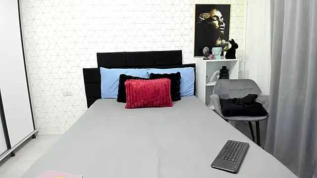 HeidixのライブXXXチャット