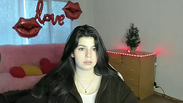 แชท XXX สดของ KisaModel