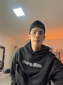 Chat XXX ao vivo de Sebastian_Reed