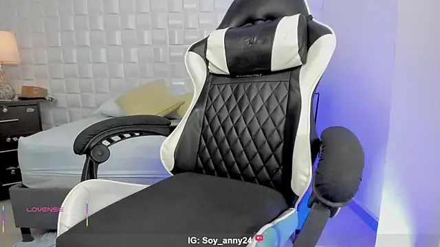 anny_rouse24 Live XXX-Chat