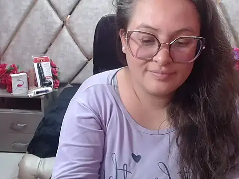 Czat XXX na żywo – Sarah_Boobs_