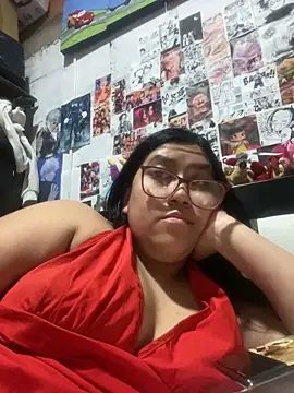 violeta_818 即時 XXX 聊天