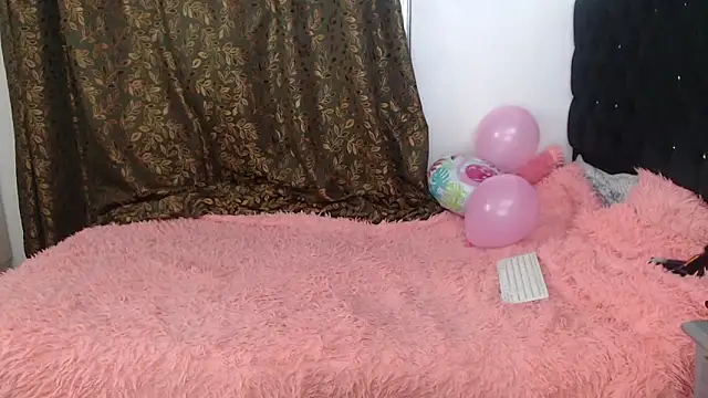 Kitty_and_jakeのウェブカメラショー