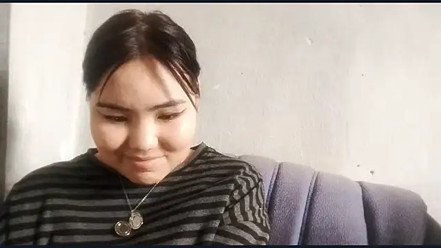 Sembang XXX Secara Langsung MollyAsian