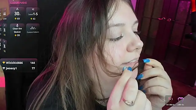 XNirvanaX Chat XXX live