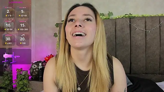 LanaMills_のライブXXXチャット