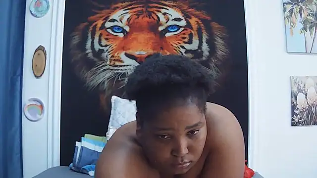 MassiveBoobsxxxx Webcamshow