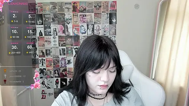 دردشة Emma_Darkkk الجنسية المباشرة