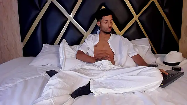 Thiagoferreti – Live XXX-chat